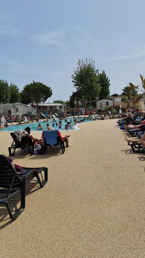 Hotel Les Sable Du Midi 3 Valras-Plage Esterno foto